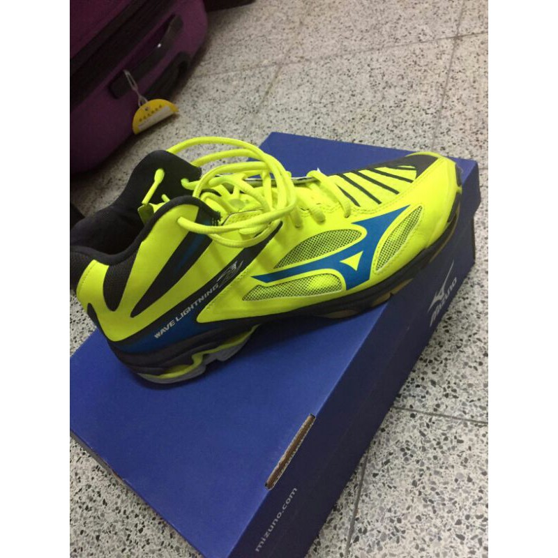 MIZUNO 美津濃 Wave Lightning Z3 MID 鞋子