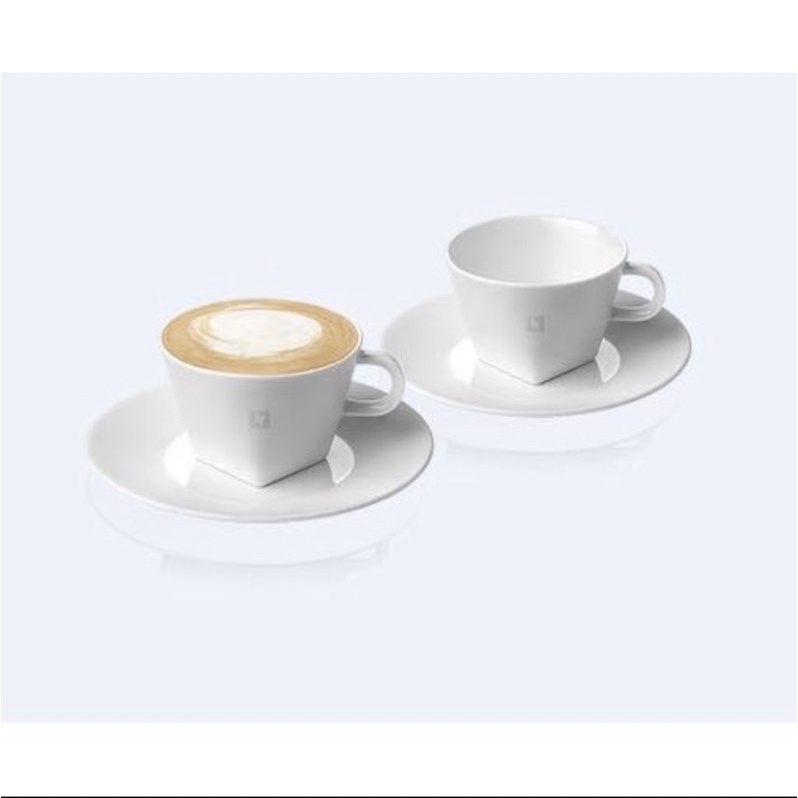 全新 Nespresso Pure Cappuccino 杯盤組