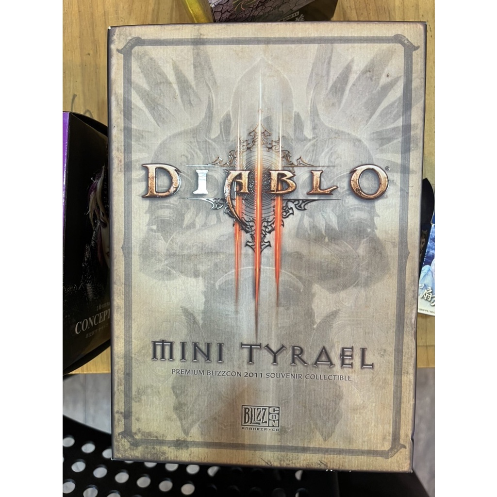 【玩具右一村】暗黑破壞神III 迷你公仔 blizzcon  二手 mini tyrael