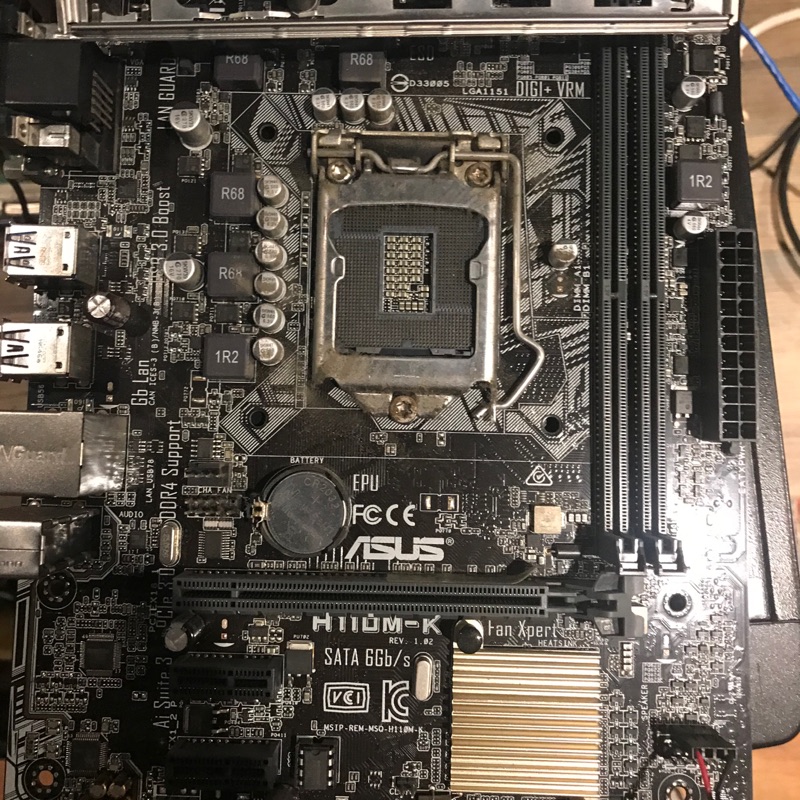 Asus h110m-k 主機板