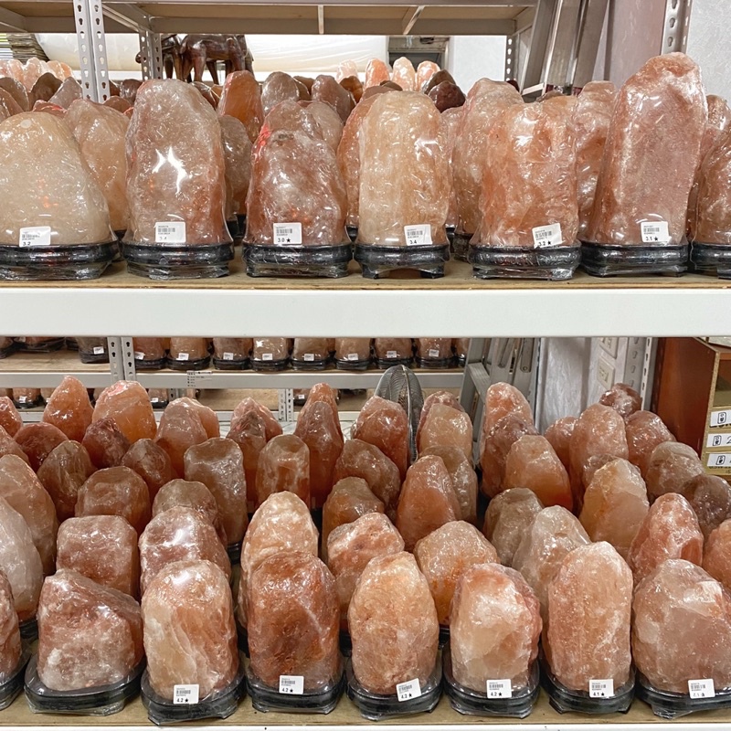超多款❤️‍🔥天然玫瑰鹽燈🌹喜馬拉雅山頂級鹽礦區💯2-4.9公斤 贈開運符 隨機出貨✨避邪✅擋煞✅淨化空氣✅除濕除臭✅