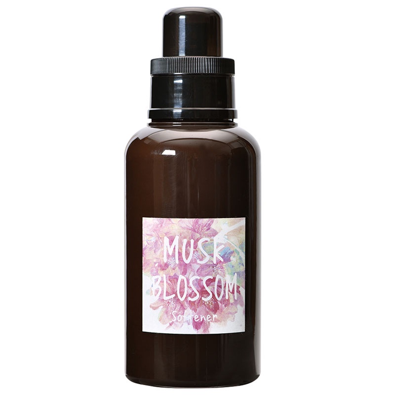 日本 John′s Blend Musk Blossom Softener 八重櫻麝香 衣物 柔軟精 (510ml)