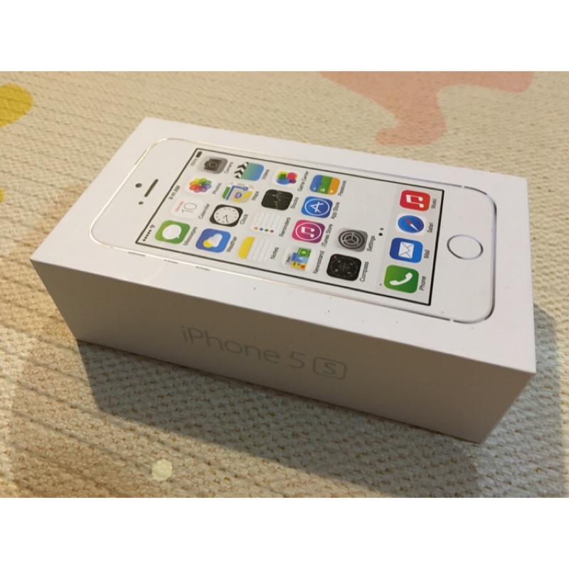 iPhone 5S / 32G / 銀色（空盒，不含手機）