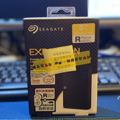 [全新]Seagate 新黑鑽/5TB/USB3.0/2.5吋/外接硬碟/三年保固/台灣公司貨/燦坤購買未使用