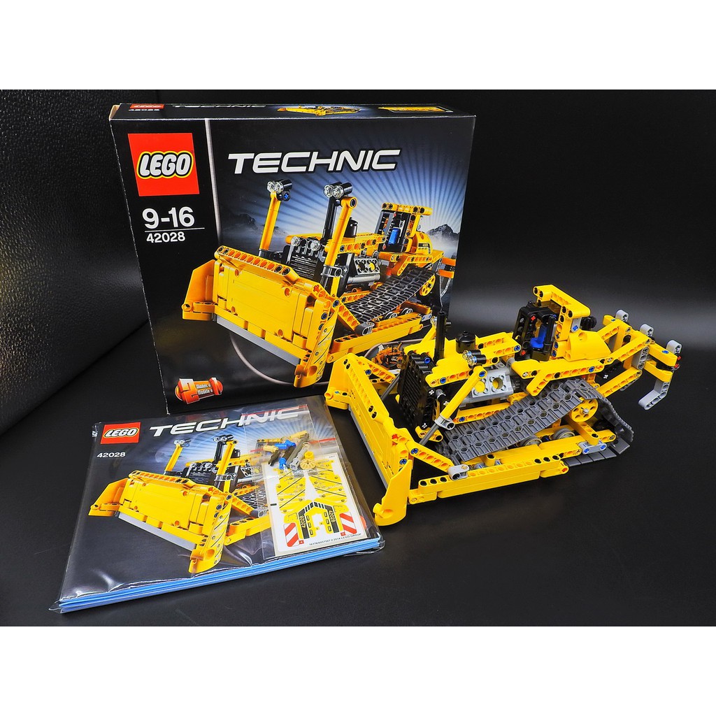 中古品 LEGO TECHNIC 2014 42028 Bulldozer 樂高 科技 推土機