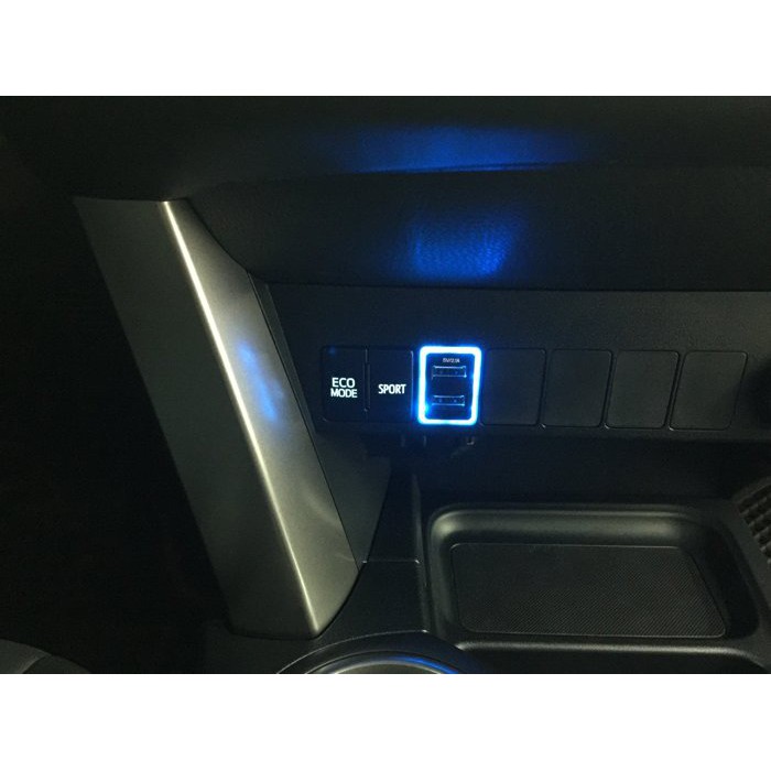 (柚子車舖) 豐田 2013~2018 CAMRY 7代/7.5代 2.1A 雙孔 USB 充電座 正廠套件 可到府安裝