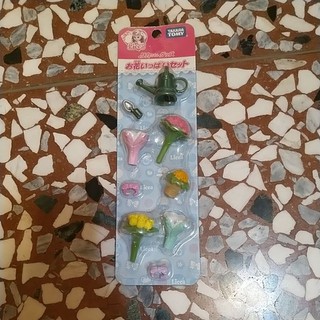 Peggy6693玩具商舖~莉卡娃娃配件之花園組~特價中