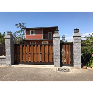 單軌電動大門裝飾木板-柚木色護木漆南方松