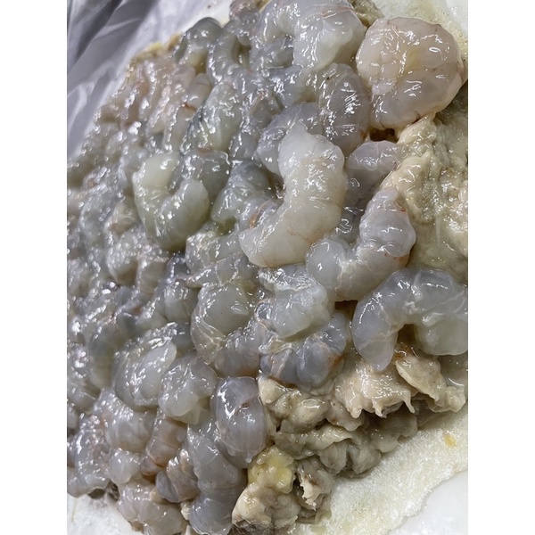 月亮蝦餅一斤半（900g)蝦子就快二斤、物超所值，頂級厚實泰國蝦月亮蝦餅,手工現點現做最新鮮，不添加食用色素、滿滿蝦肉
