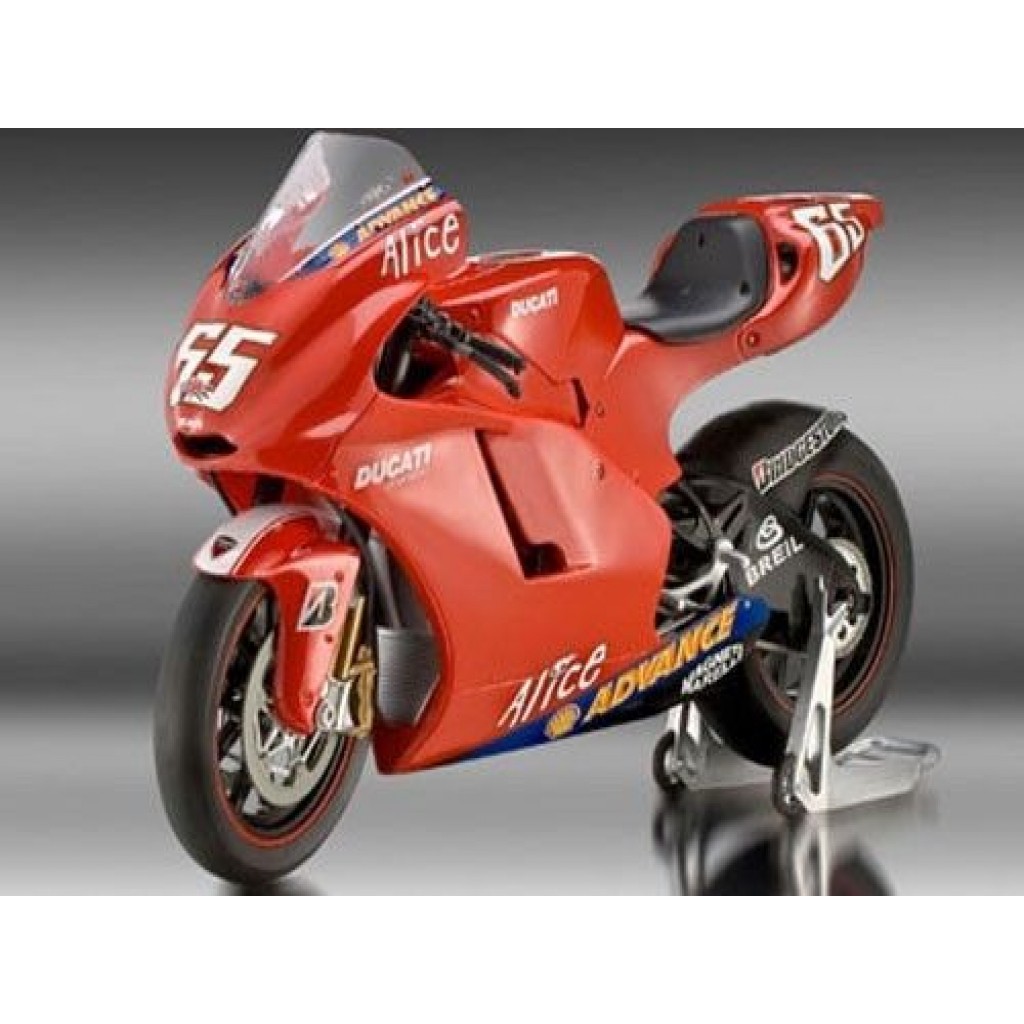 【AY 現貨】Ducati 杜卡迪 重機 #65 機車 打檔車 比例 1/9 部分合金 完成品 40636