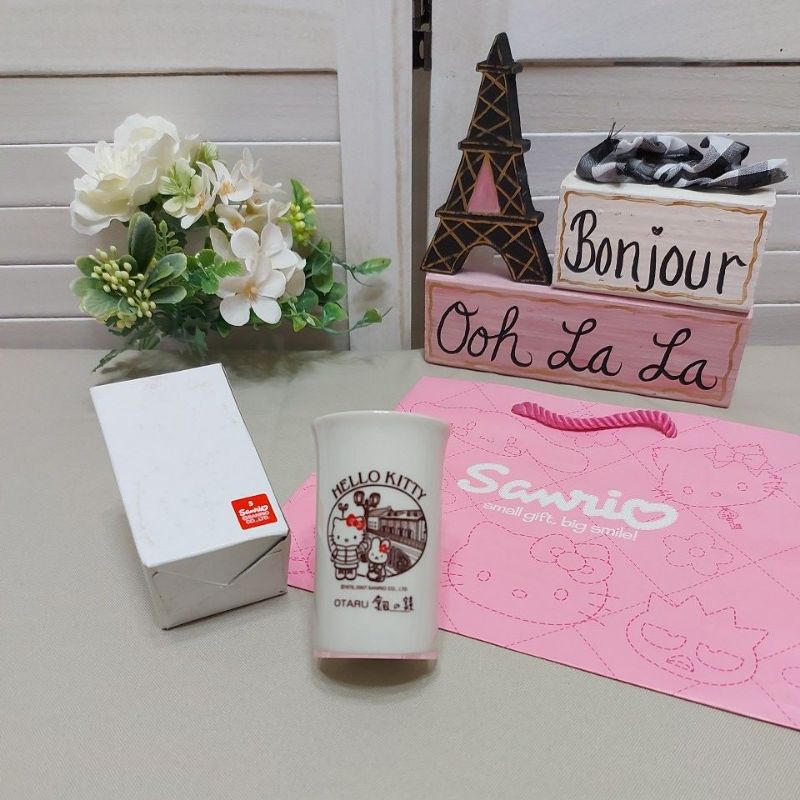 全新 超可愛 Sanrio 日本限定 北海道 銀之鐘  Hello Kitty 水杯 杯子 絕版 收藏品