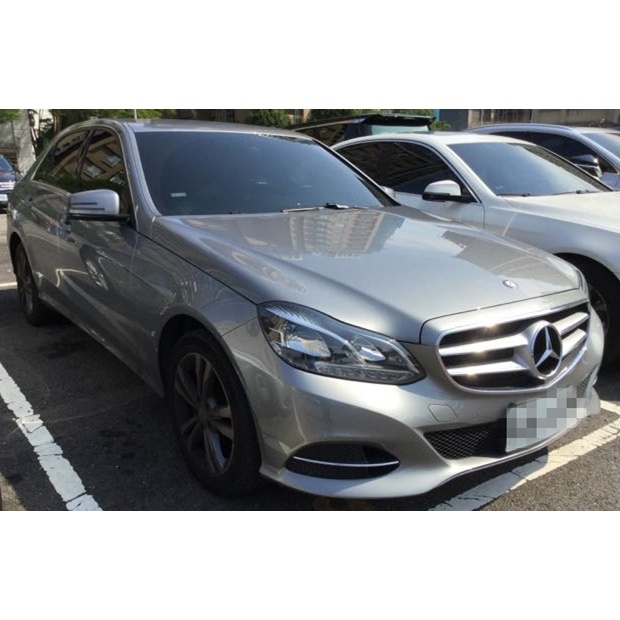 BENZ E220 2014-04 灰 2.1 售價: 60萬