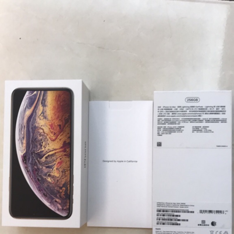 iPhone XS max 256g 手機盒