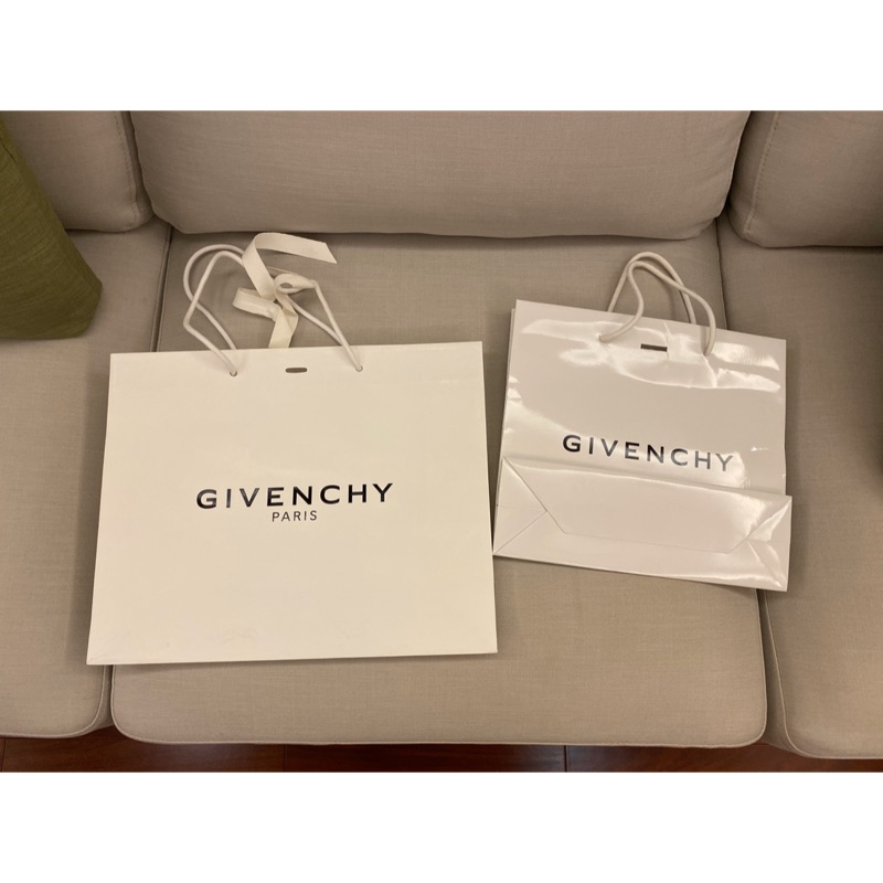 紀梵希Givenchy 精品紙袋名牌袋子專櫃（下標前請先詢問） | 蝦皮購物