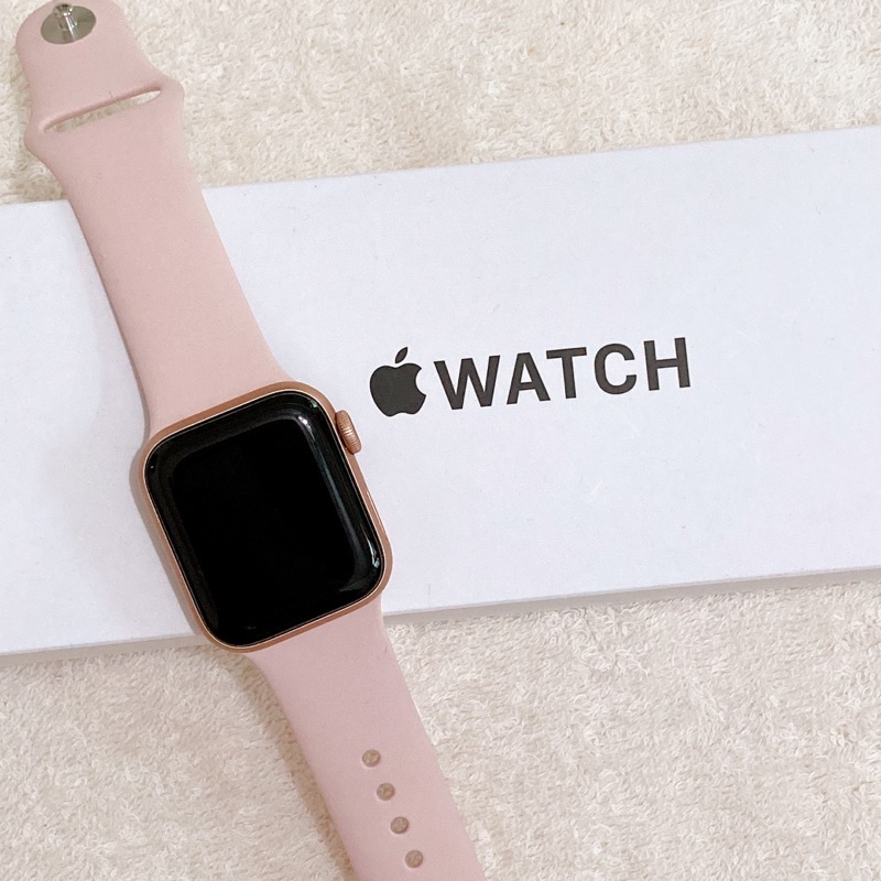 貼膜Apple Watch SE 40mm 玫瑰金二手近全新