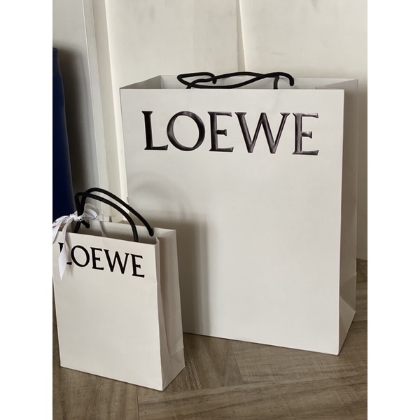 Loewe羅威專櫃紙袋| 蝦皮購物