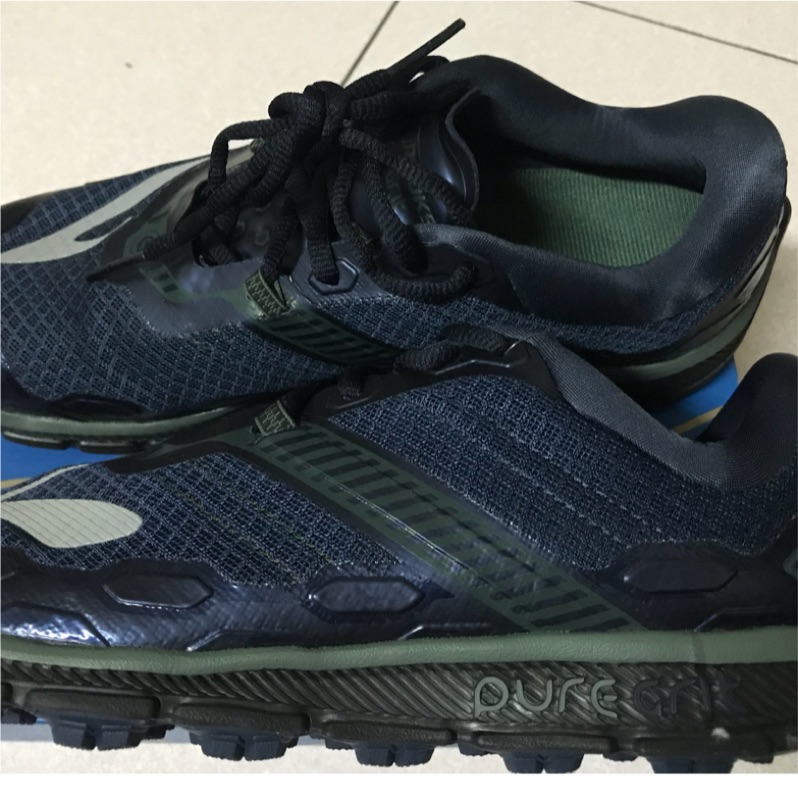 Brooks Pure Grit 5 寬楦越野鞋