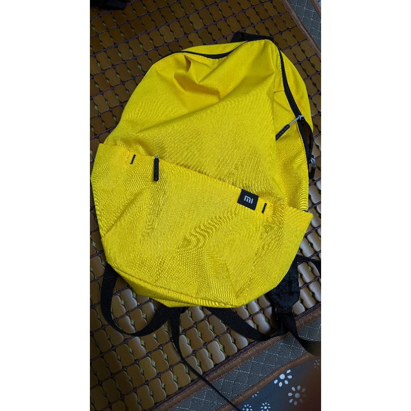 小米小背包 黃色（沒帶出去個過，是買小米行李箱的贈品）
