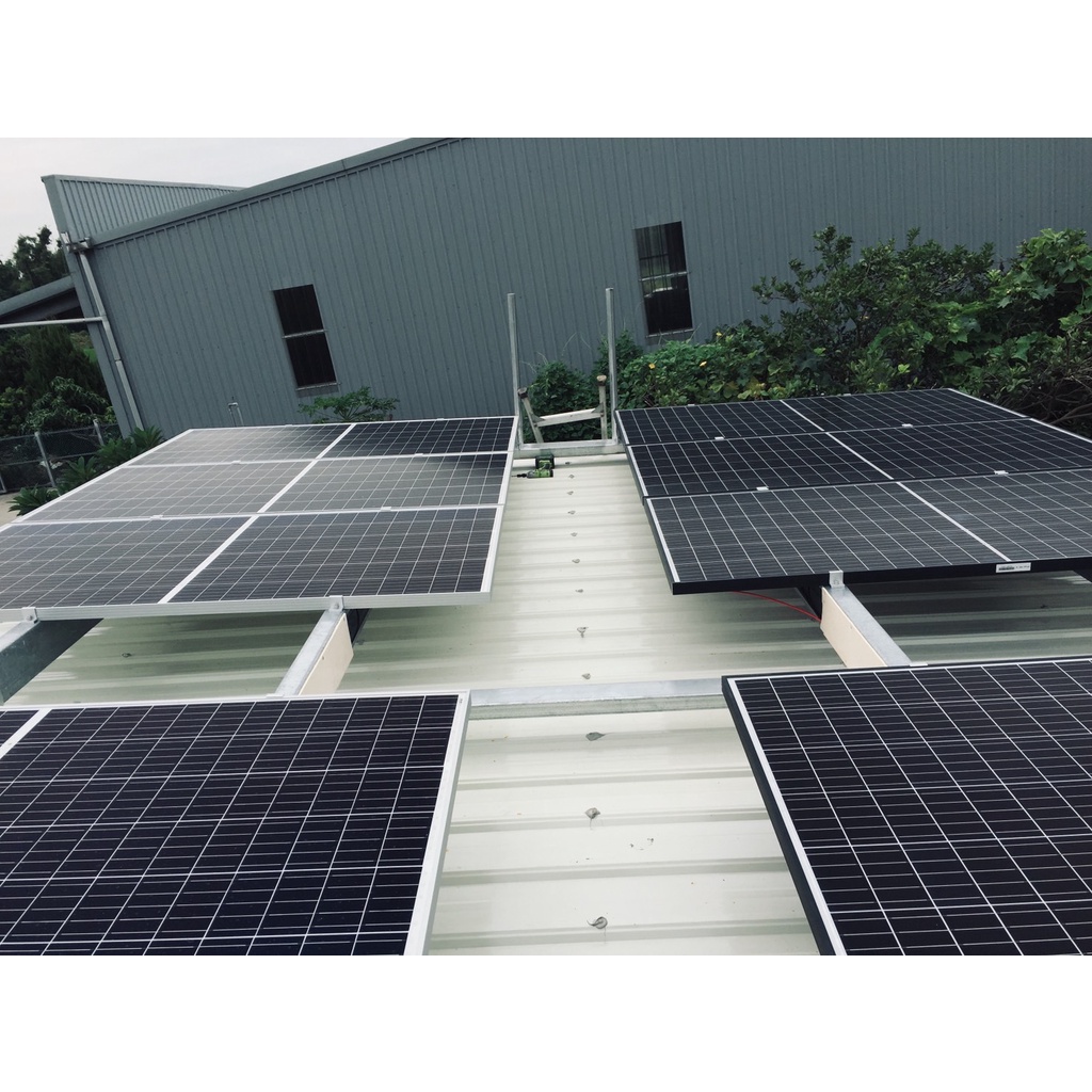 銀瑞三電系統 臺中 客戶DIY並網+儲能5KW 供家用 太陽能板 太陽能自發自用系統 獨立用電 儲能 不斷電 UPS