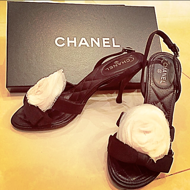 CHANEL高跟鞋