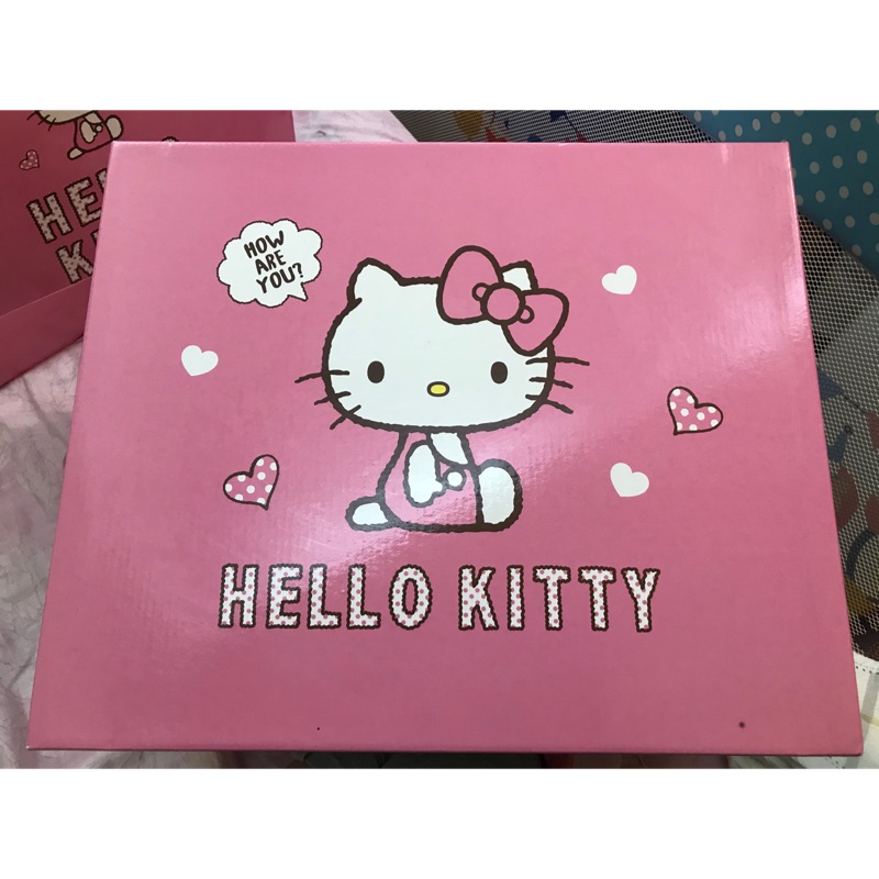 全新正版哈囉kitty寶寶毛毯彌月禮盒（誠可議價）