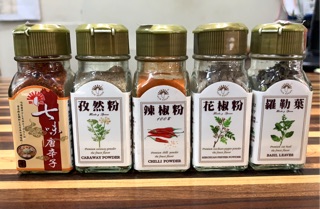 新光 七味唐辛子 孜然粉 花椒粉 辣椒粉 羅勒葉 蝦皮購物