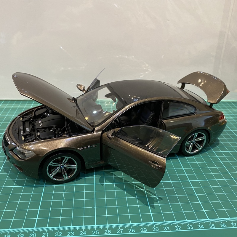 二手現貨 Kyosho 1 18金屬模型車bmw M6 蝦皮購物