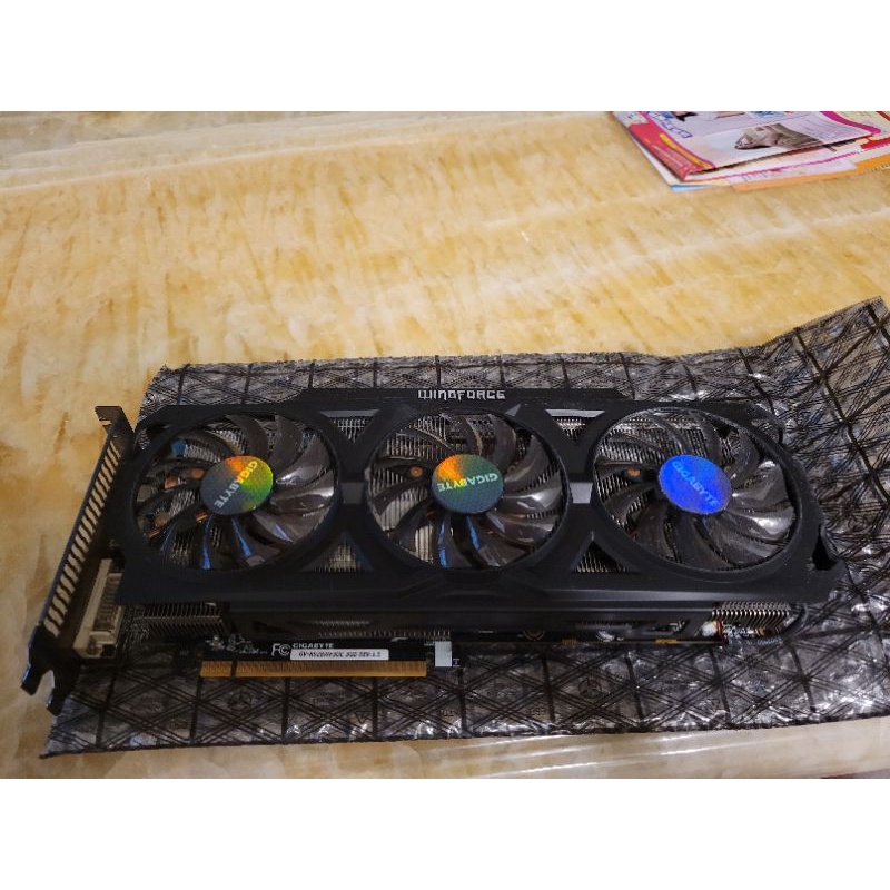 技嘉 AMD R9 280 3G顯示卡