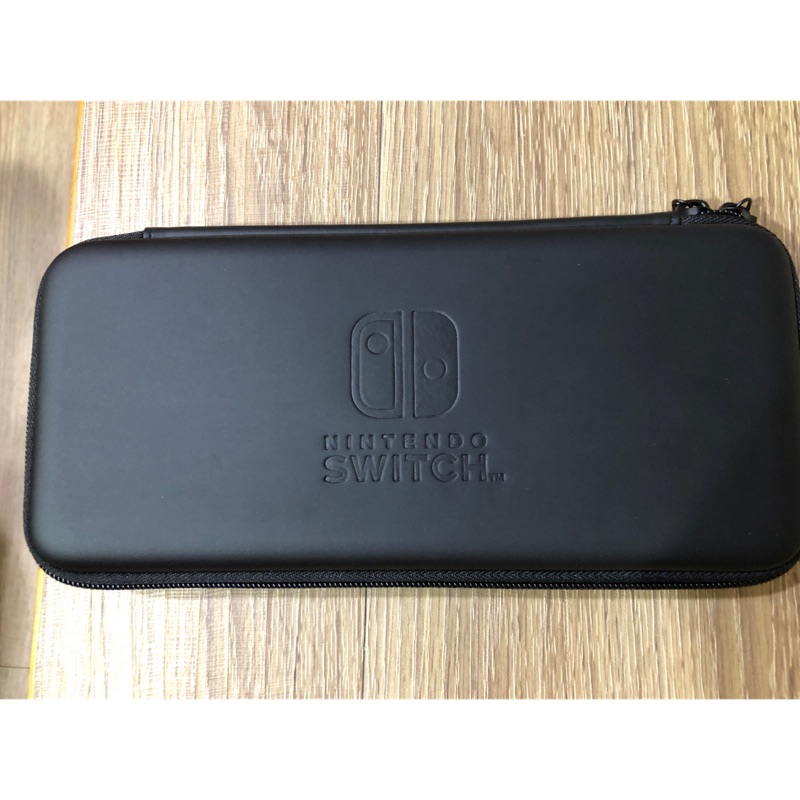任天堂 Switch 原廠主機收納包保護盒外出包 蝦皮購物