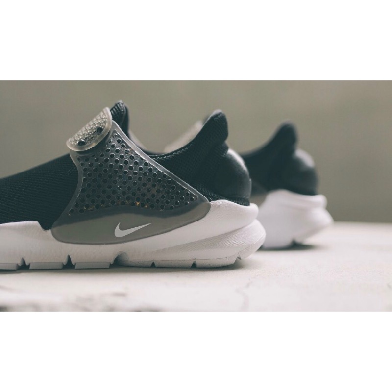 NIKE SOCK DART SE for Women（公司正貨）