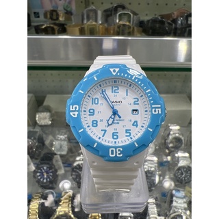【金台鐘錶】CASIO 卡西歐 潛水風格為概念的(女錶) 日期顯示窗 藍白配色面盤 LRW-200H-2B