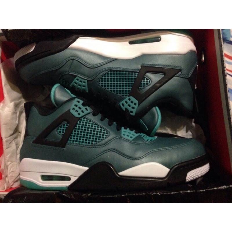 沒有賣不出去的鞋只有賣不出去價錢Jordan 4 湖水綠 "teal" US 10. 9.5成新