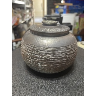 柴燒甕挑刀金銀彩（宏仁老師聚寶盆13.5*11）以售出