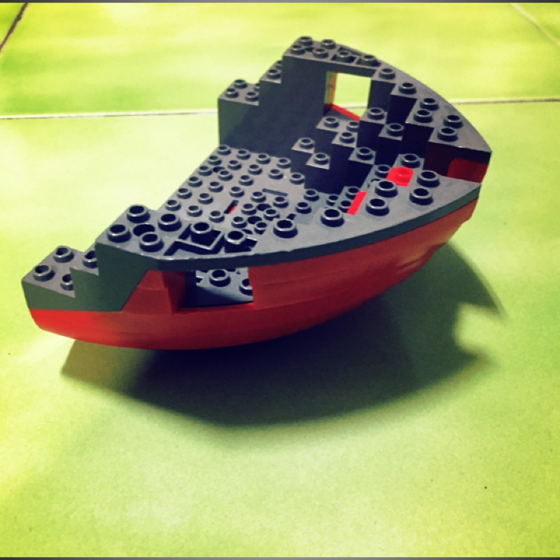 二手樂高 2557 紅色 船頭 船殼 船底 （6289、6290海盜船lego盒組）