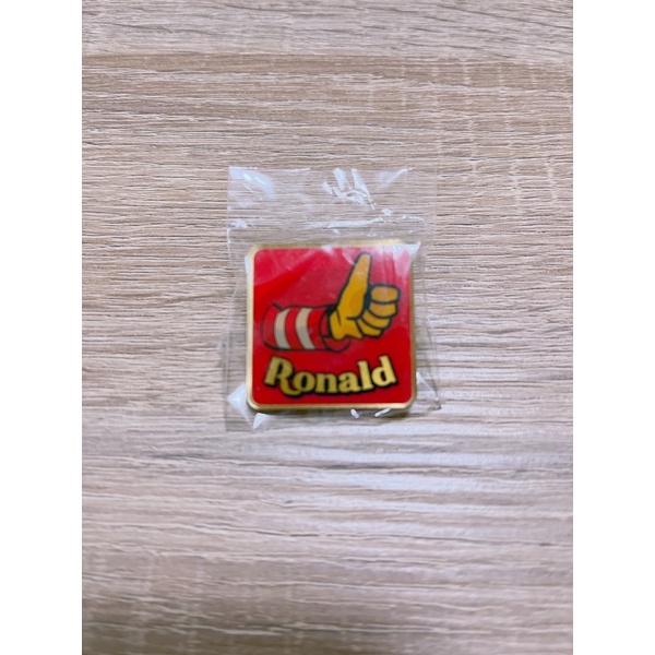 {收藏｝麥當勞 pin 徽章