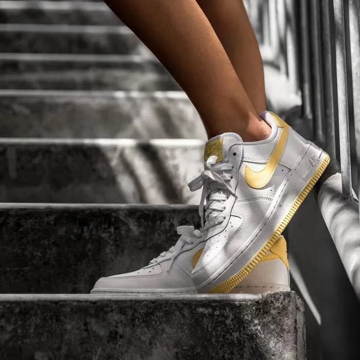 nike air force 1 07 white bicycle yellow