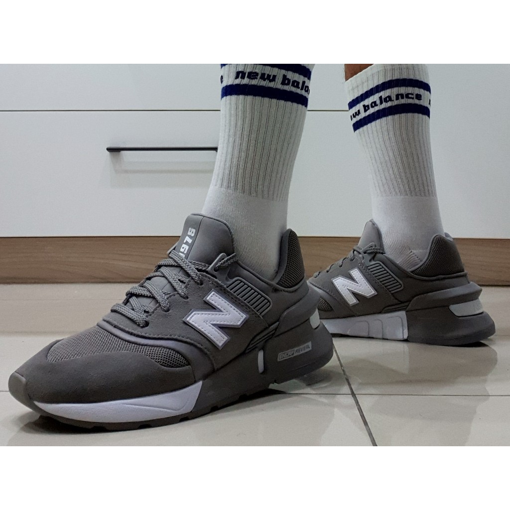 new balance ms997hr
