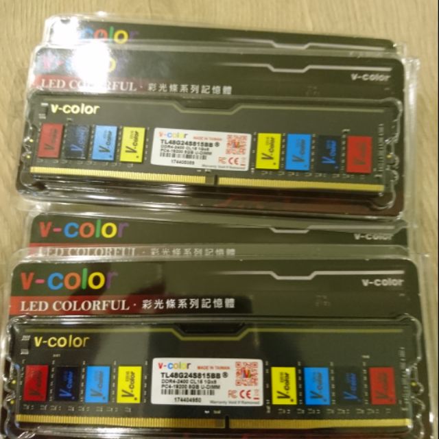 特價中/全新/V-color DDR4 2400 8G (彩光系列記憶體）產品編號TL48G24S815BB （2支）