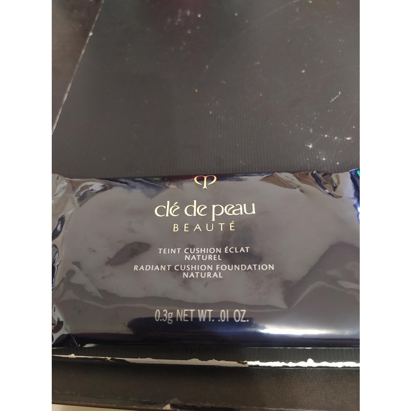 最新效期 2024/9 (全新) Cle De Peau Beaute 肌膚之鑰-恆潤光采氣墊粉霜0.3g (#O10)
