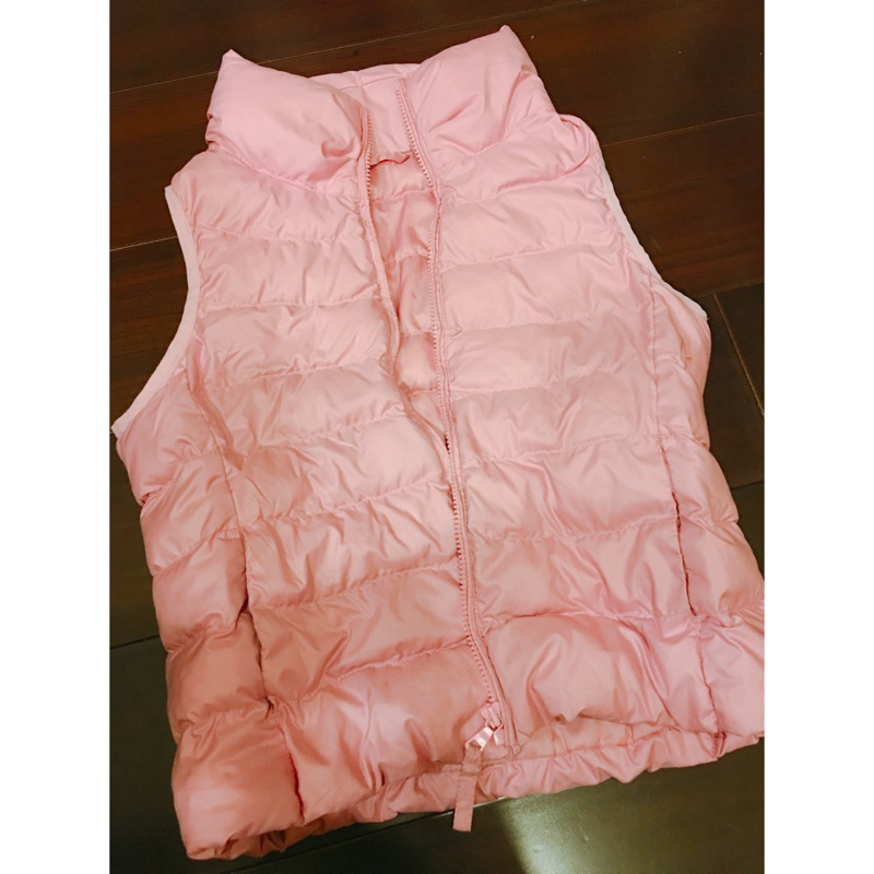 Uniqlo女童輕羽絨背心