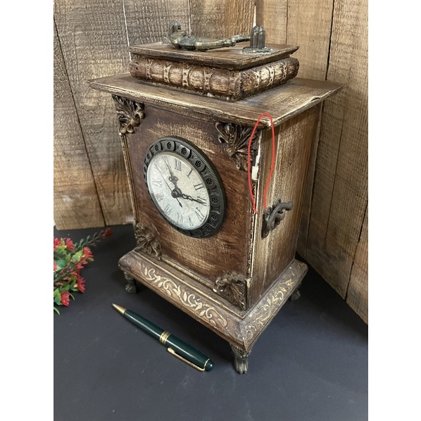 復古造型時鐘收納盒（時鐘不能用了17x12高33公分 #古董#收藏#木盒#收納盒#時鐘