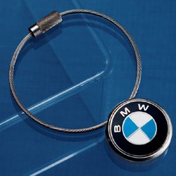 【出清】正品 BMW 藍白經典 LOGO 鑰匙圈