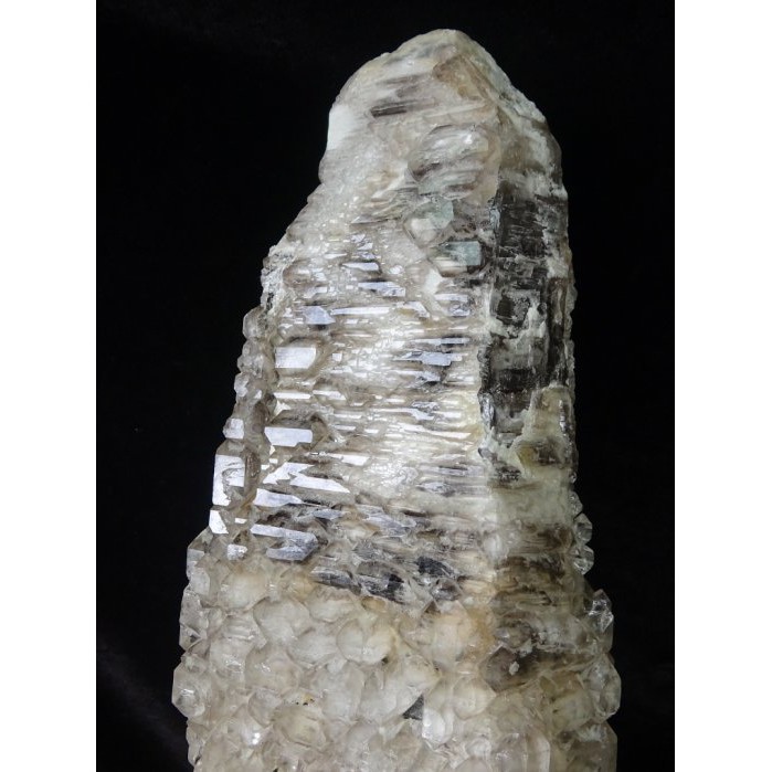 ~shalin-crystal~巴西鱷魚骨幹水晶~6.93公斤~完整度高~除穢聚氣~化煞聚財~值得珍藏!