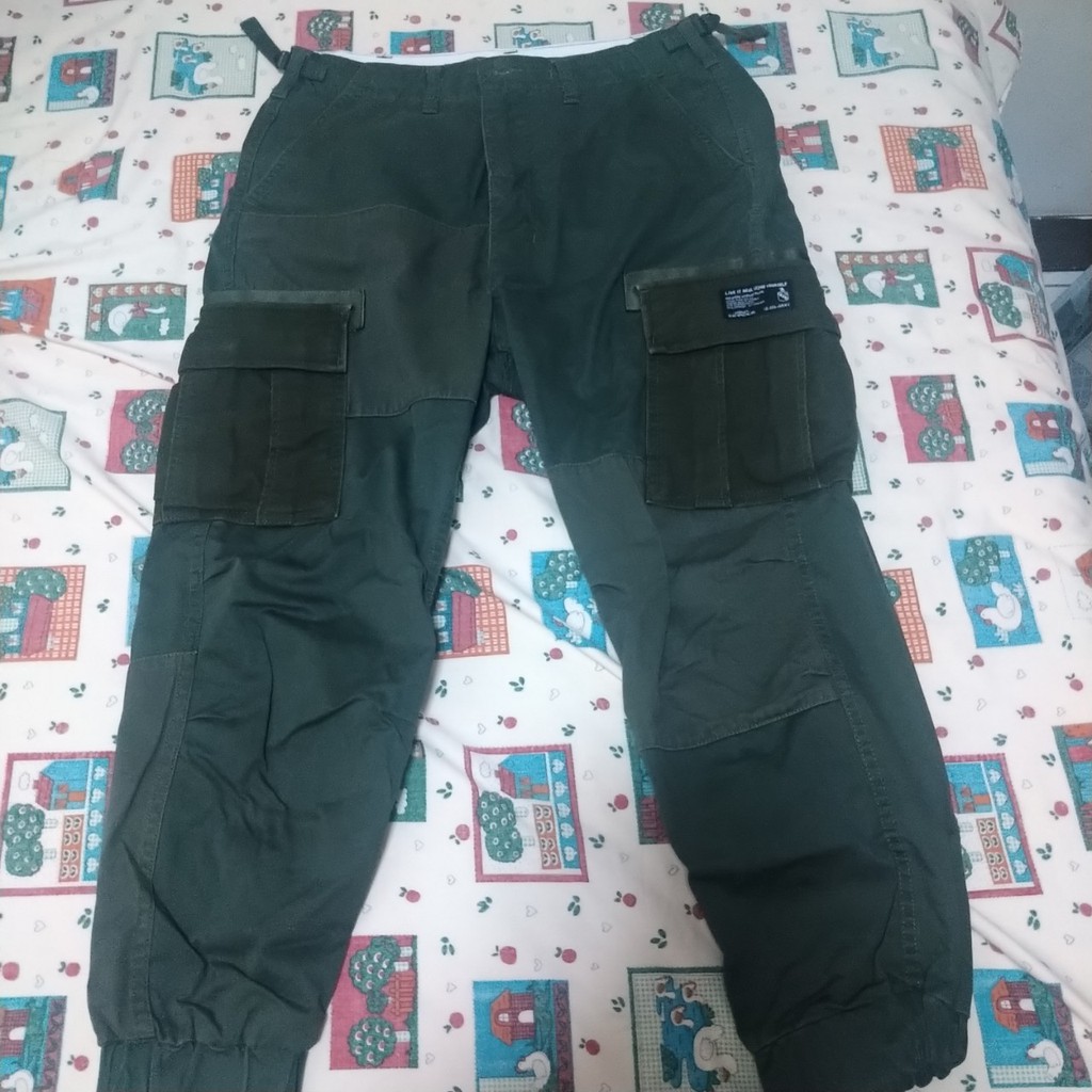 Izzue Army 綠色工裝褲 尺寸30 8成新（stan888 專屬訂單）