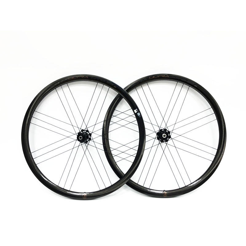 Campagnolo Bora Ultra WTO 33 DB 碟煞 碳纖維輪組 吉興單車