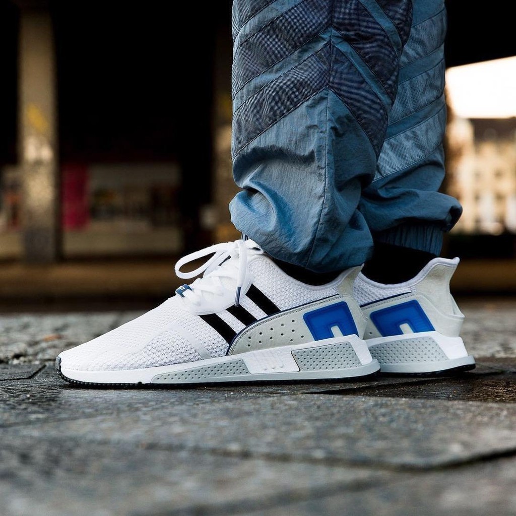 eqt cushion adv cq2379