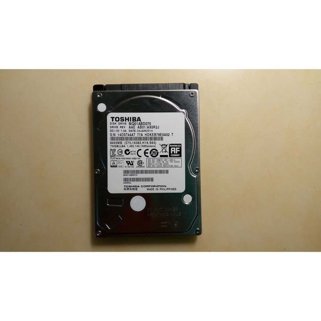 TOSHIBA 750GB 2.5吋 硬碟 有05警告,無壞軌(如照片所示)