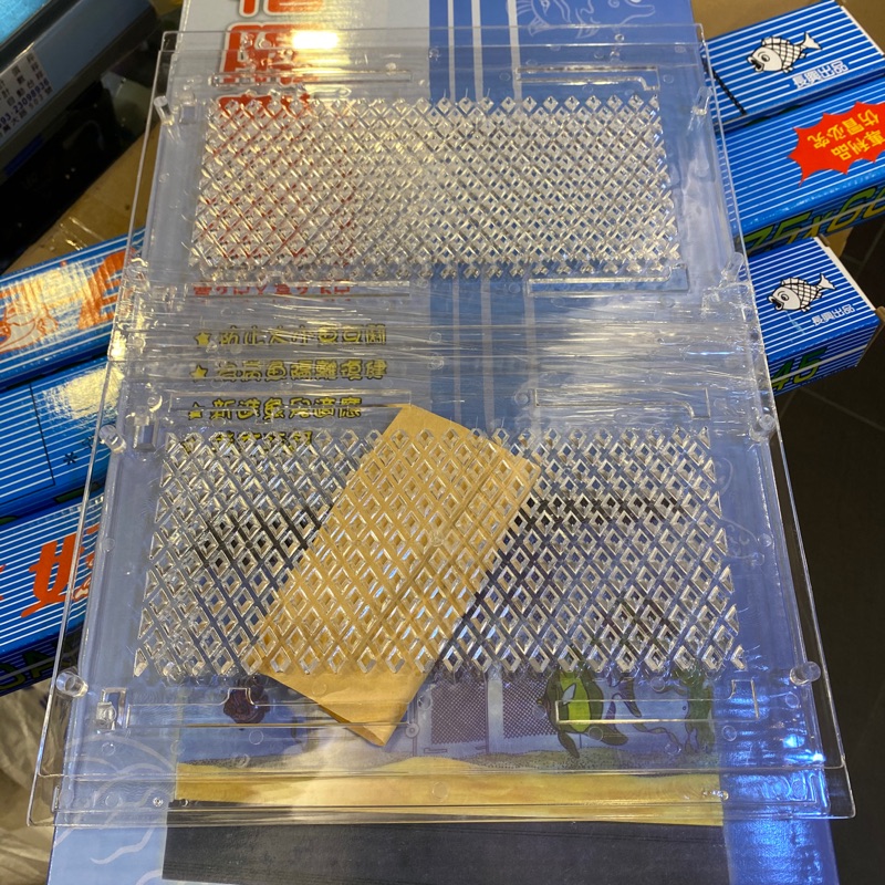 水族最便宜 魚缸隔板隔離板水槽隔離板水族隔離板 興利隔板 蝦皮購物