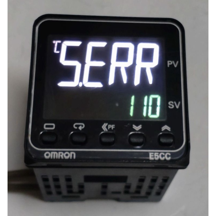 🌞二手現貨保固 OMRON簡易型數位溫度控制器 E5CC-QX2ASM-880 電壓SSR輸出 100~240 VAC