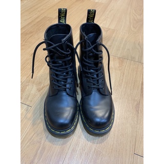 正品 Dr. Martens 1460 馬汀靴8孔黑色有鞋盒